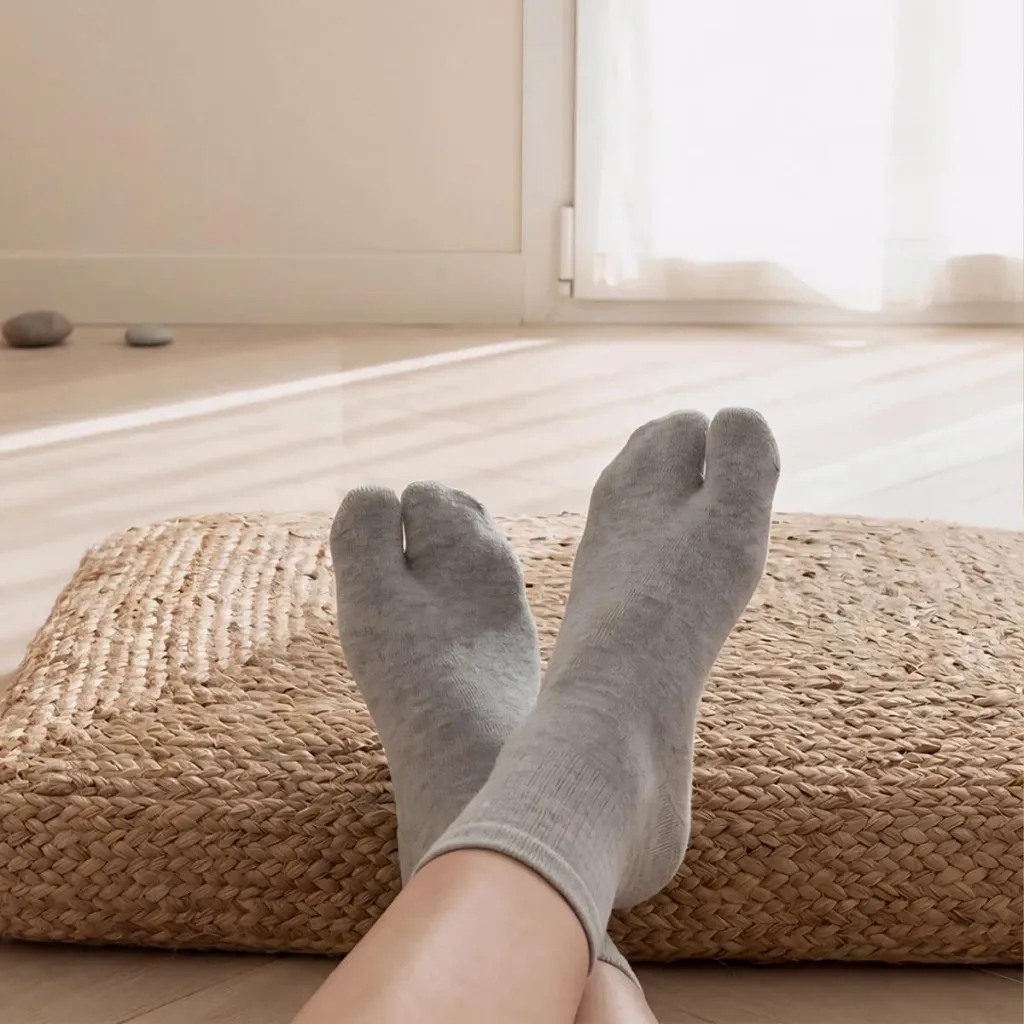 Set of 3 Pairs of Japanese Socks — flexible, beautiful styling