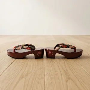 Women's Geta Sandals with Kiku Chrysanthemum Motif — view 4