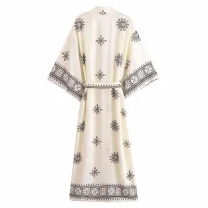 Women's Long Kimono with Ethnic Print and Belt — view 6