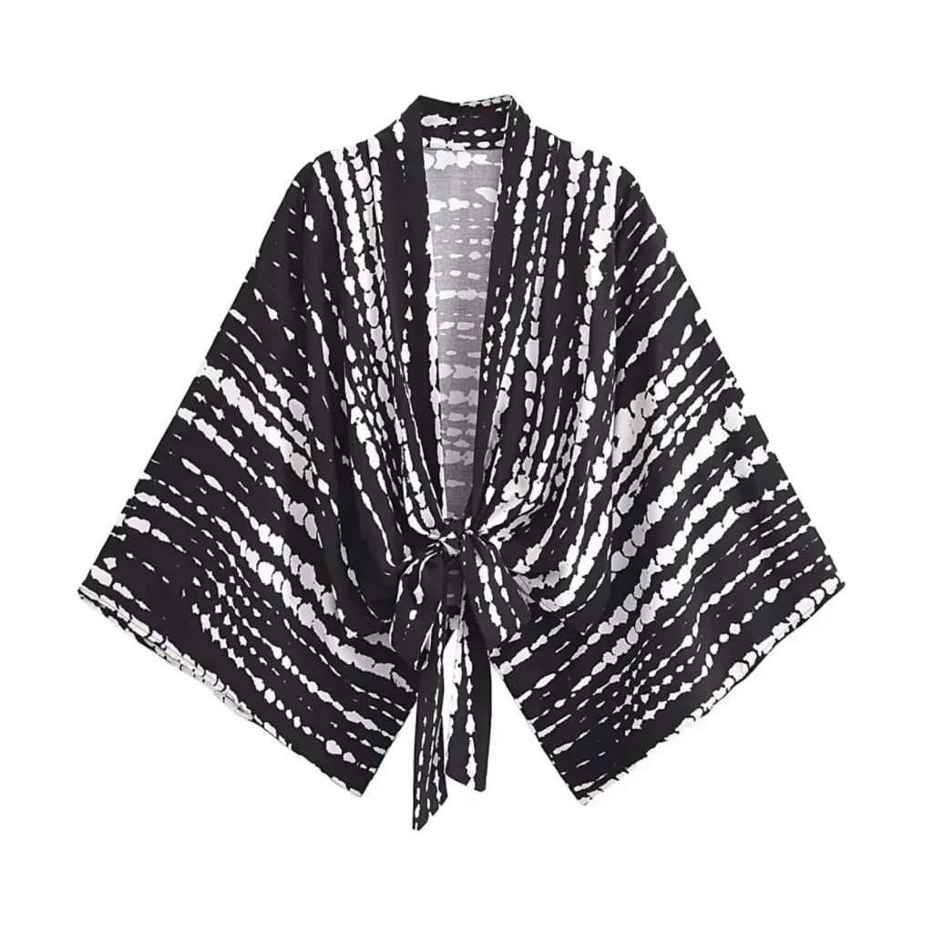Women's Short Shibori Print Kimono in Black and White — flexible, beautiful styling