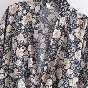 Women's Short Kimono with Floral Print — view 2