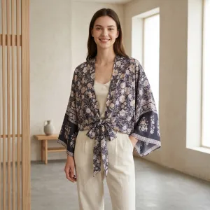Women's Short Kimono with Floral Print — view 4