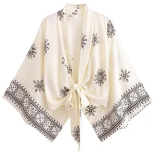 Women's Short Kimono with Ethnic Floral Print — view 6