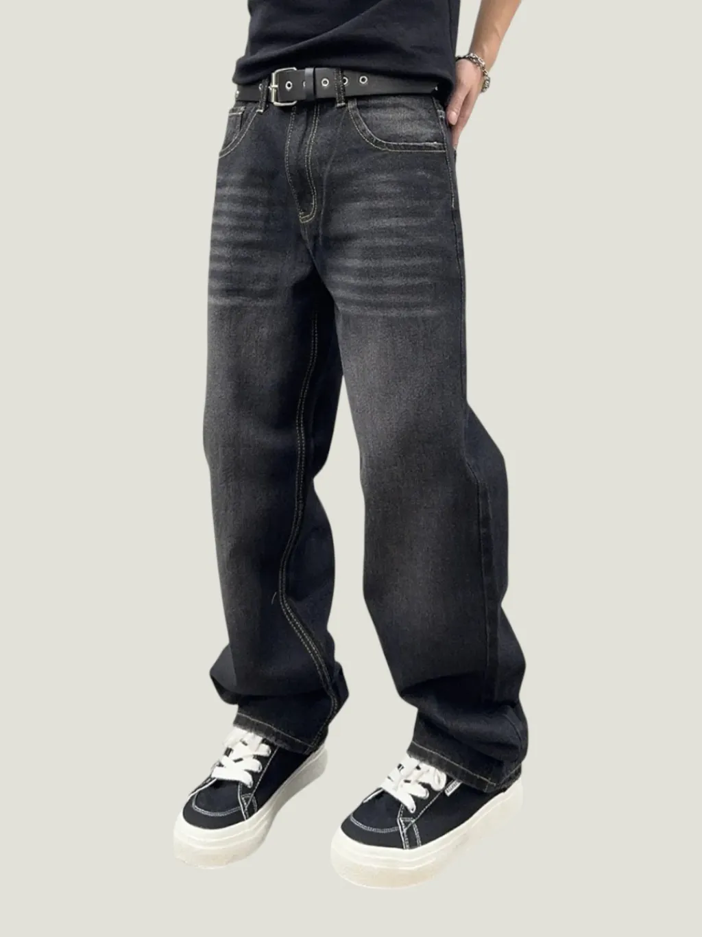 Hard-Wearing Black Skater Jeans for Intense Sessions — quality denim, made to last