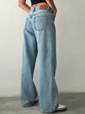 Low-Rise Loose Boyfriend Jeans — view 4