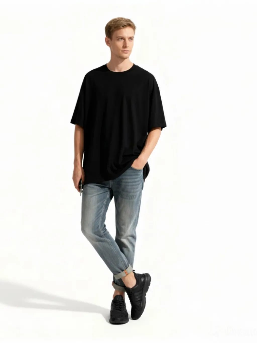 Men's Blue Faded Regular Jeans, Contrast Turn-Ups — a pair designed to be worn everywhere