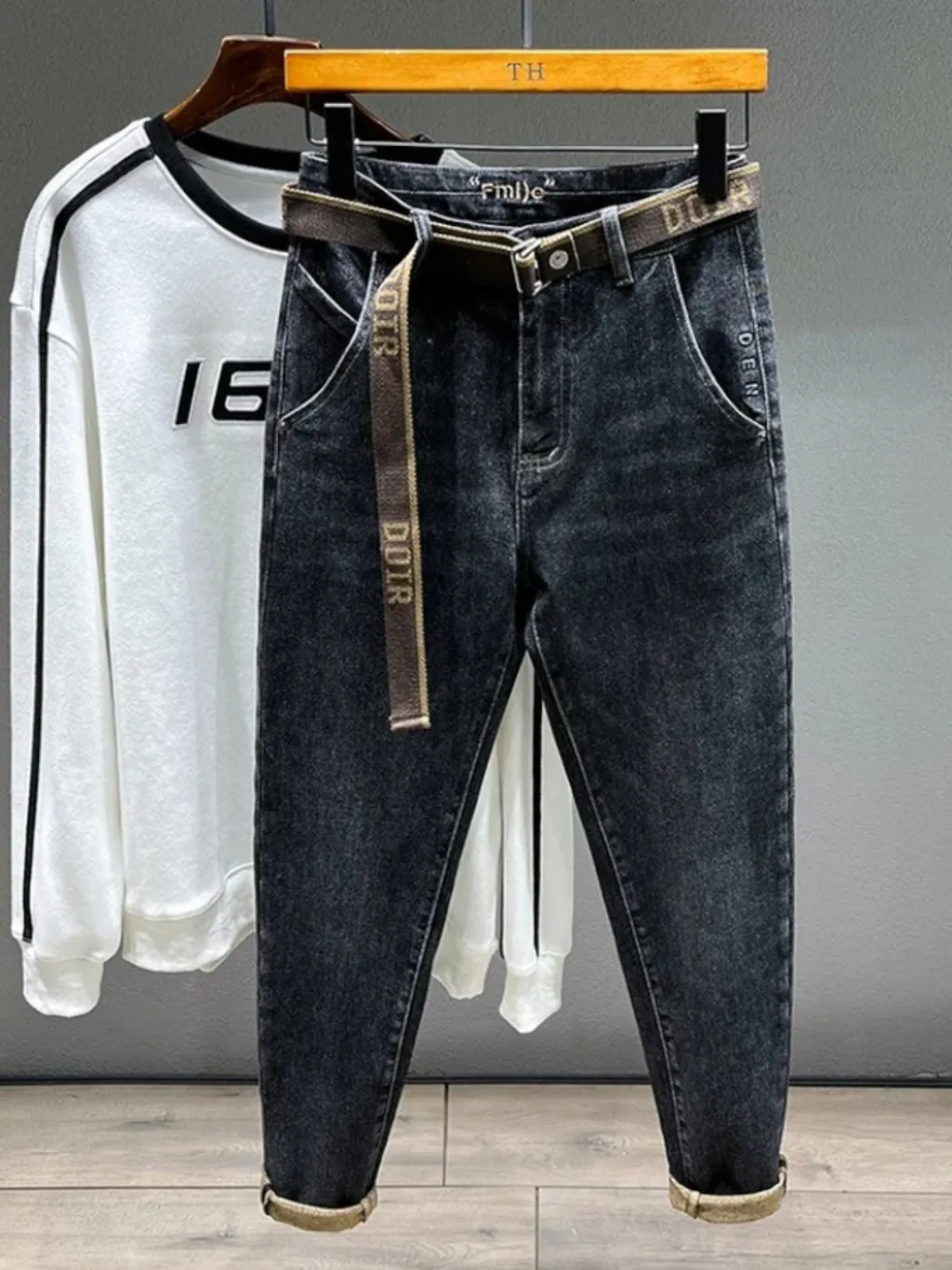 Men's Dark Grey Tapered Jeans, Integrated Belt — a pair designed to be worn everywhere