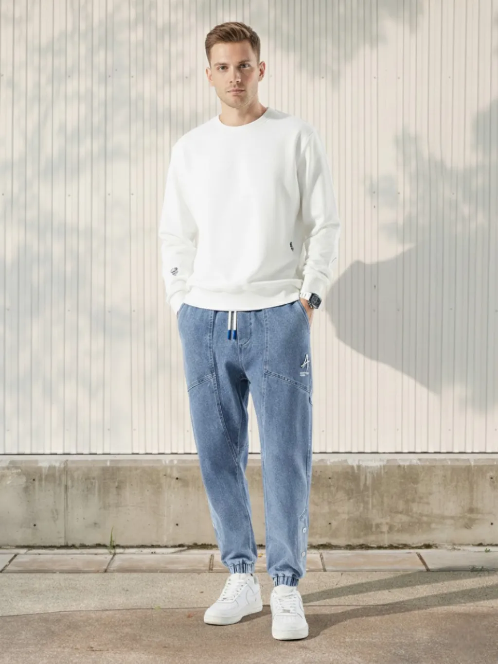 Men's Jogger Jeans with Elastic Waist & Press Studs