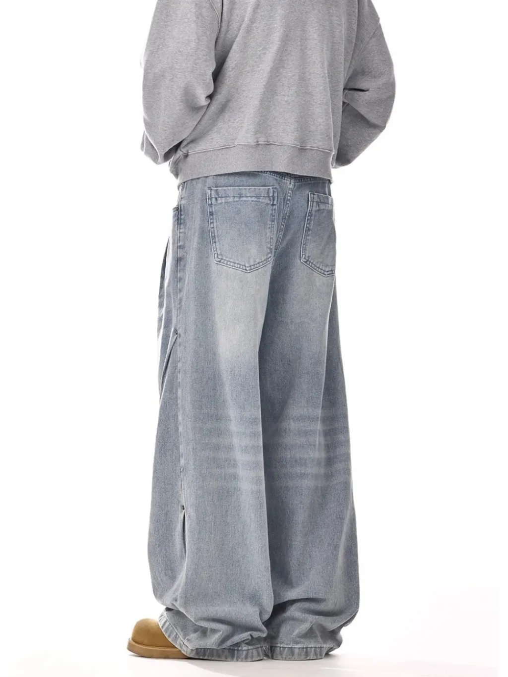 Men's Light Grey Washed Baggy Jeans — endless ways to style it