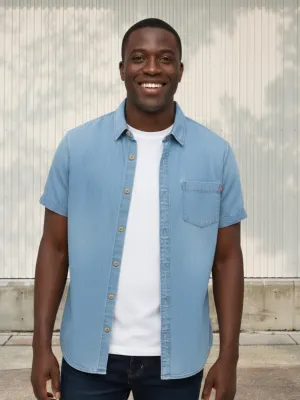 Men's Short-Sleeve Denim Shirt — view 1