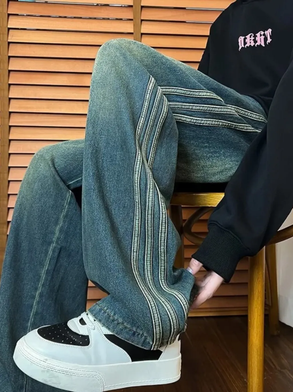 Men's Striped Wide-Leg Jeans Vintage Wash — quality denim, made to last