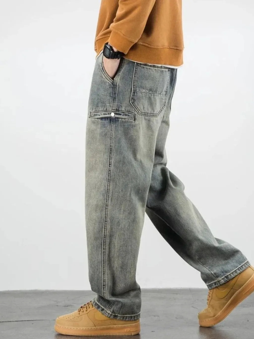 Wide-Leg Skater Jeans with Side Pocket — a pair designed to be worn everywhere