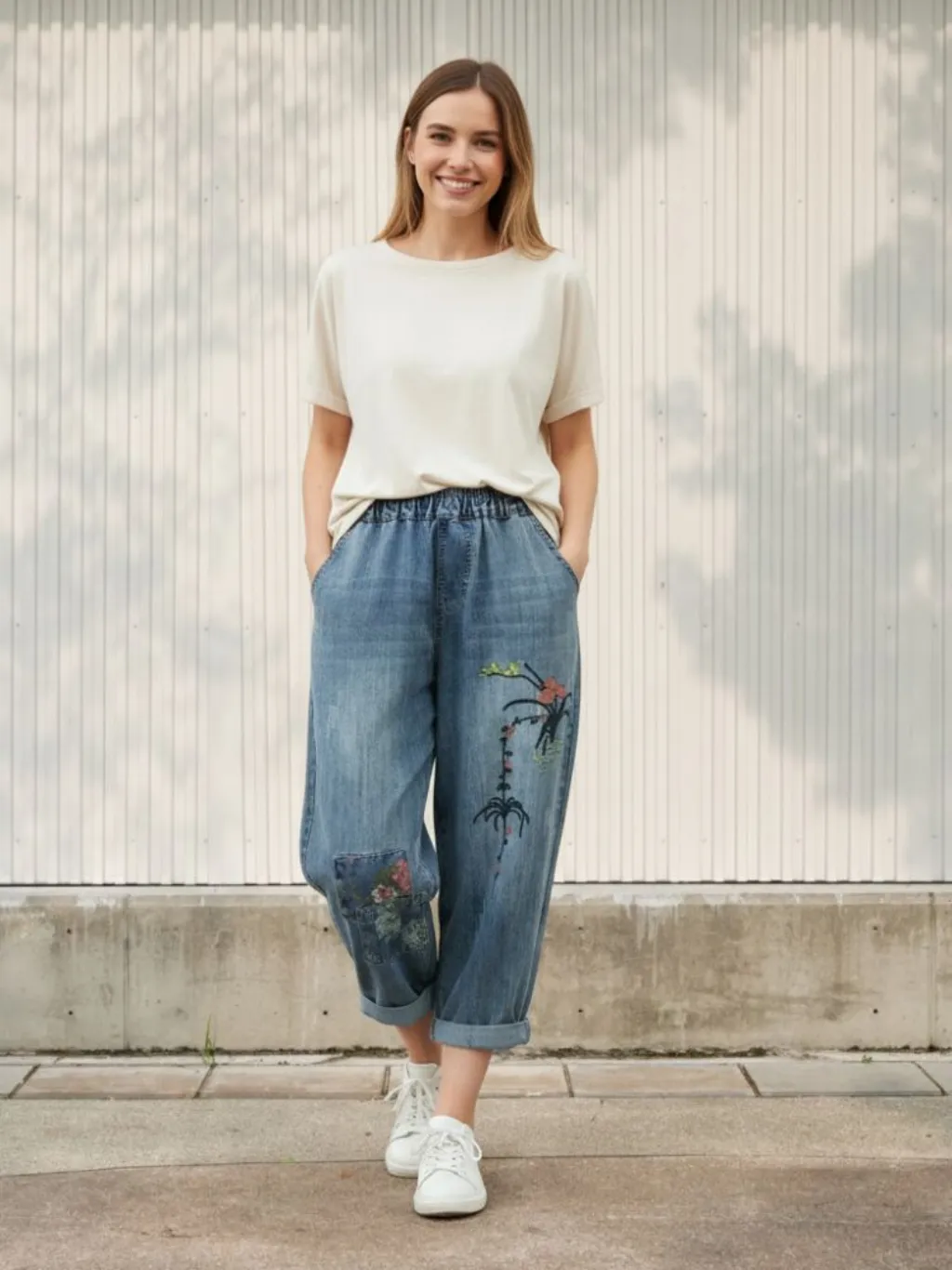 Women's Balloon Jeans with Floral Embroidery & Elastic Waist