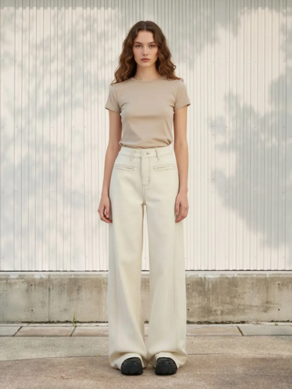 Women's Beige Baggy Jeans