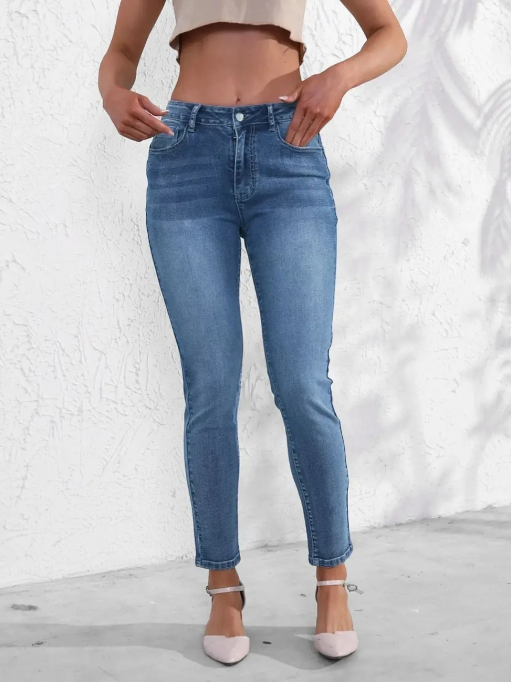Women's Blue High-Waisted Slim Stretch 7/8 Jeans — a pair designed to be worn everywhere