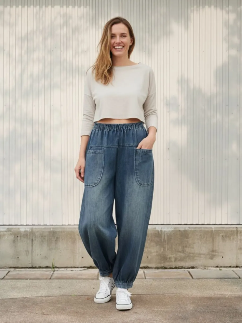 Women's Blue Washed Balloon Jeans