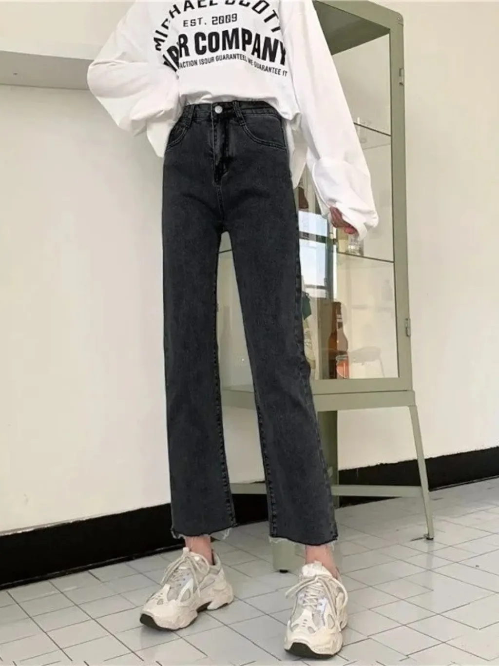 Women's Charcoal Grey High-Waisted 7/8 Jeans — endless ways to style it