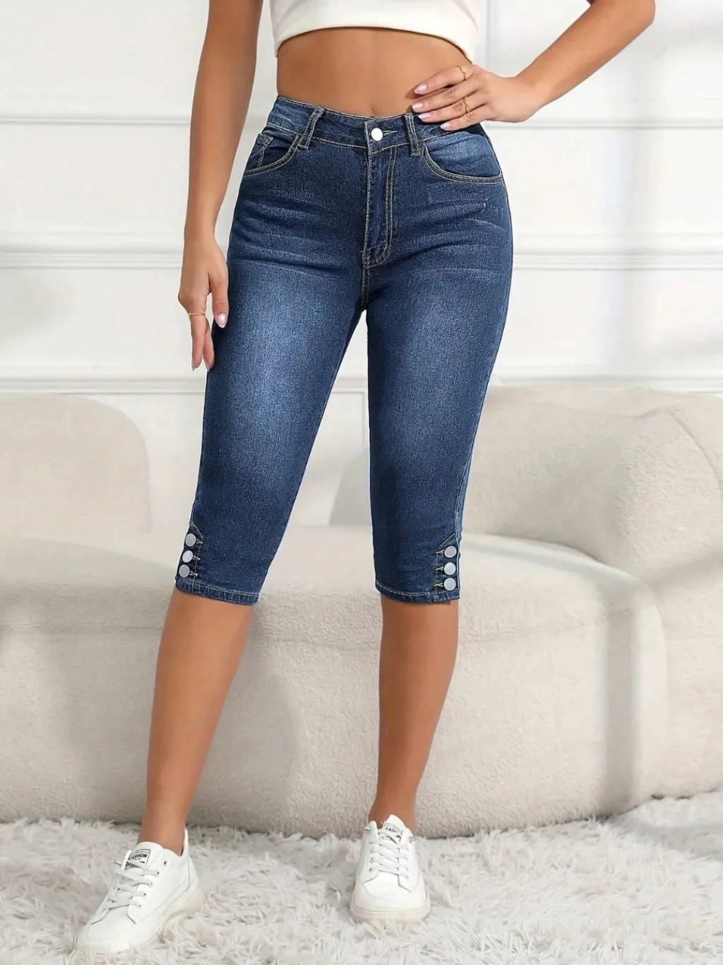 Women's Dark Blue Washed Slim Cropped Jeans — quality denim, made to last