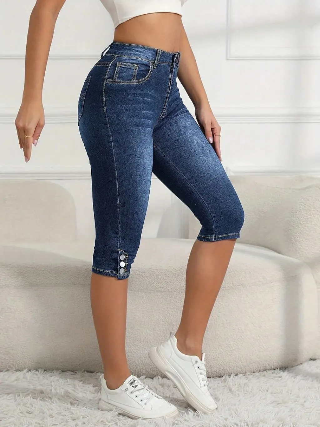 Women's Dark Blue Washed Slim Cropped Jeans — endless ways to style it