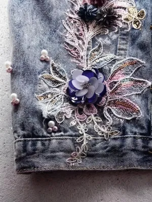 Women's Floral Embroidered Sleeveless Denim Jacket — view 5