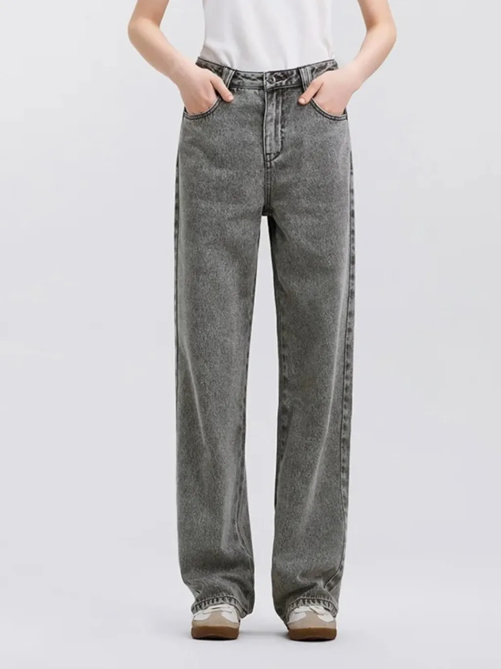 Women's Grey Washed Regular Fit Jeans — endless ways to style it