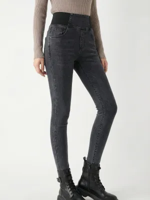 Women's High-Waisted Black Slim Stretch Jeans — view 3