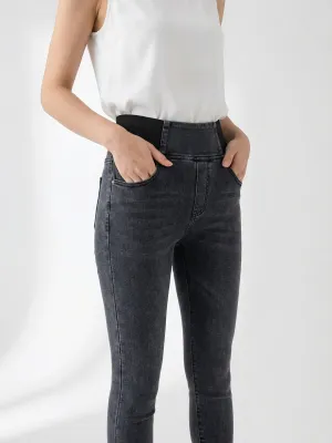 Women's High-Waisted Black Slim Stretch Jeans — view 5