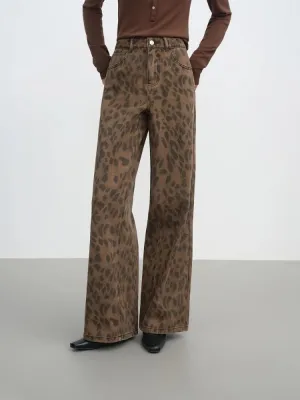 Women's High-Waisted Flare Jeans, Leopard Print — view 8