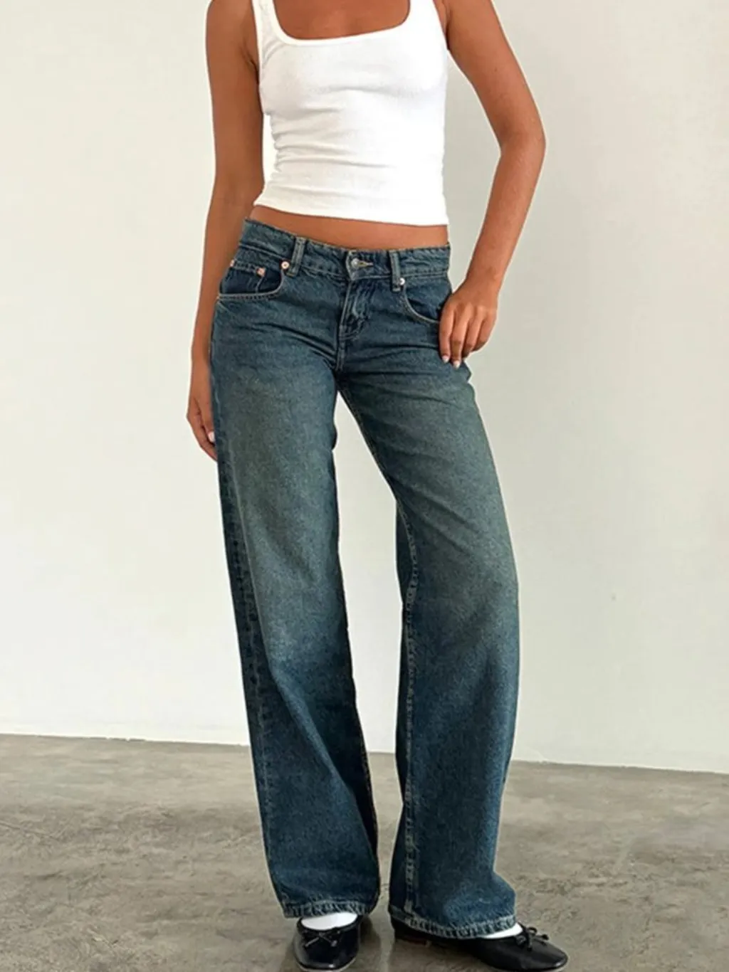 Women's Loose Low-Rise Straight-Leg Jeans — quality denim, made to last