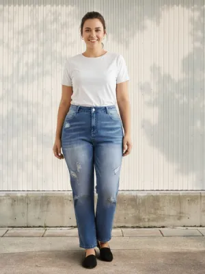 Women's Plus Size Ripped & Washed Jeans — view 1