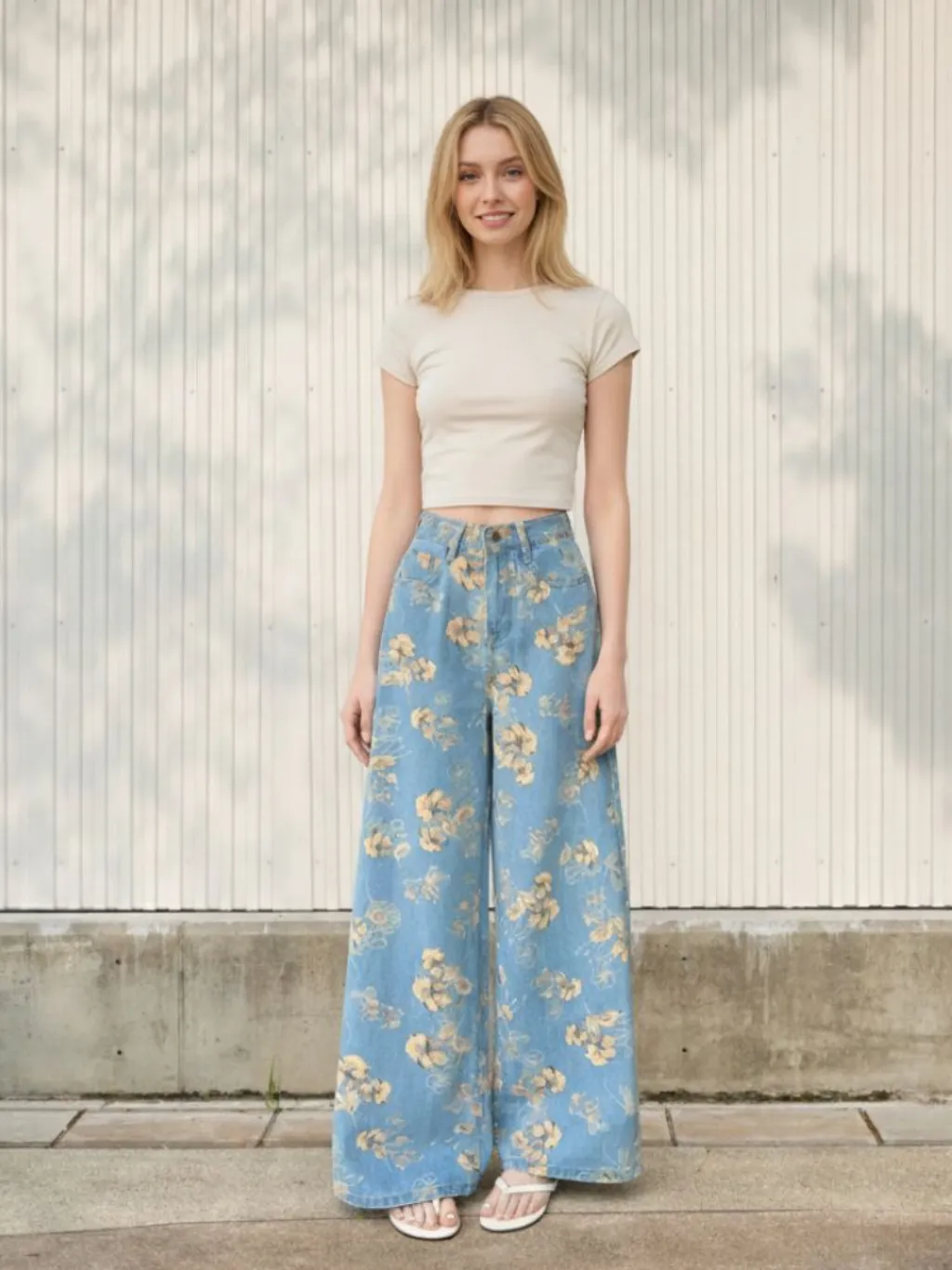 Women's Vintage Floral Wide-Leg Jeans