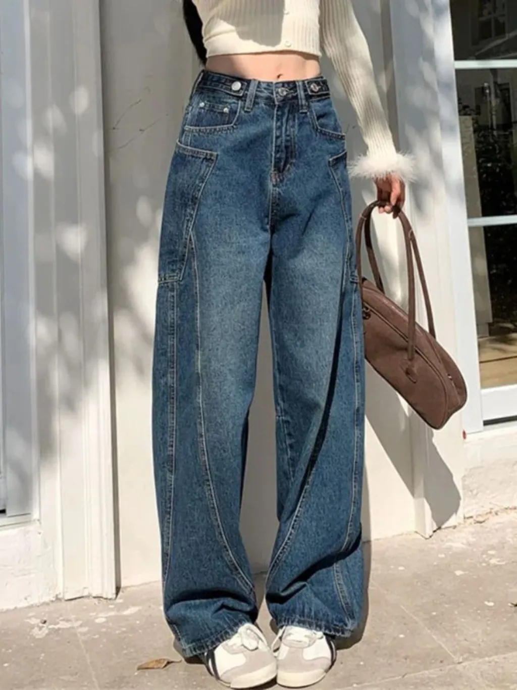 Women's Vintage High-Waisted Wide-Leg Jeans with Structured Seams — quality denim, made to last