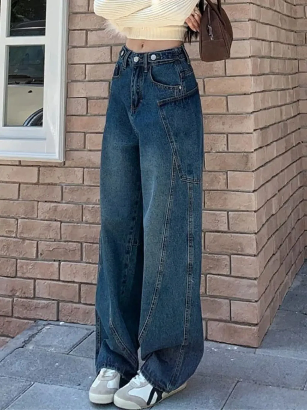 Women's Vintage High-Waisted Wide-Leg Jeans with Structured Seams — endless ways to style it
