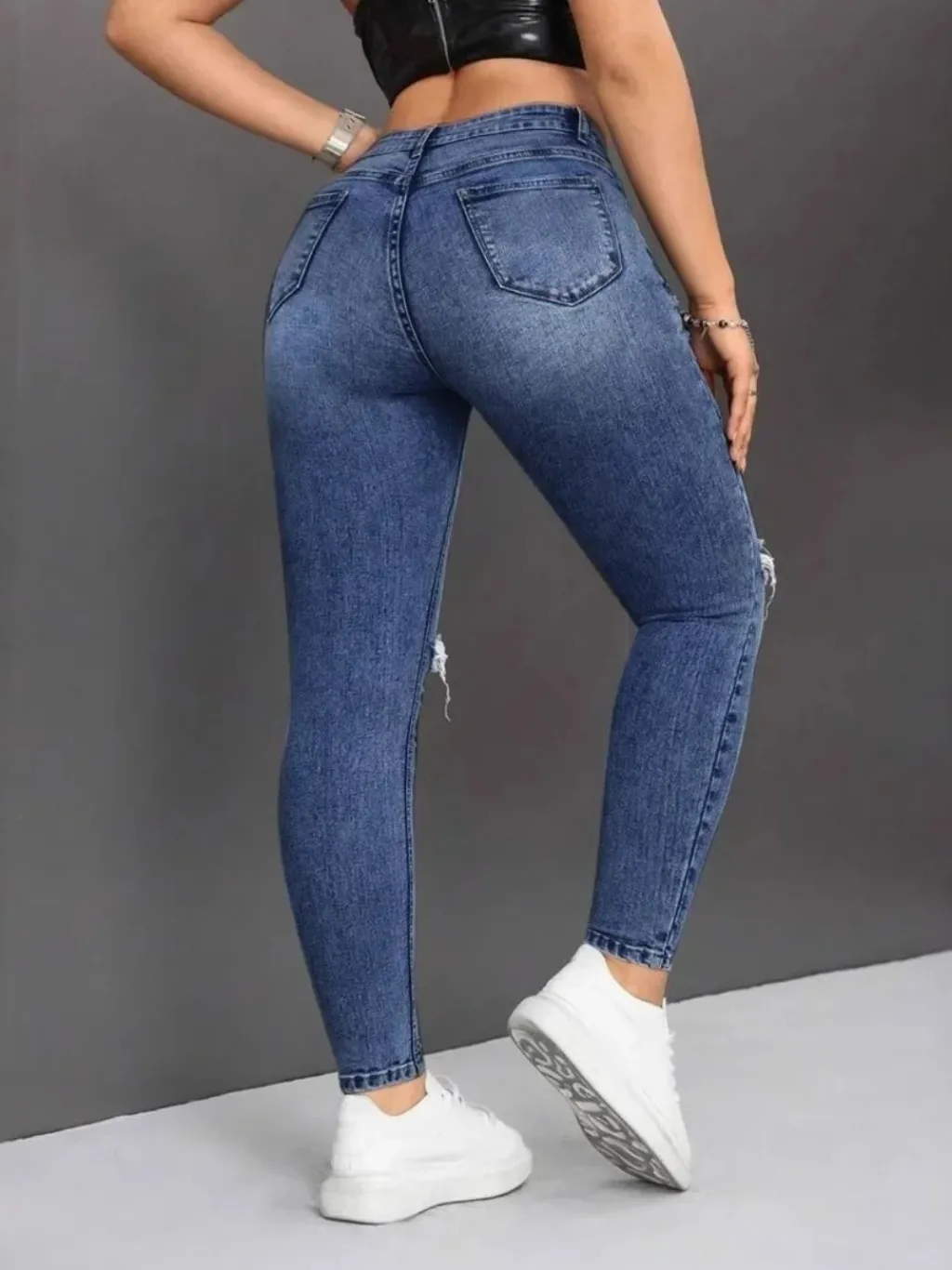 Women's Washed Ripped Skinny Jeans — quality denim, made to last