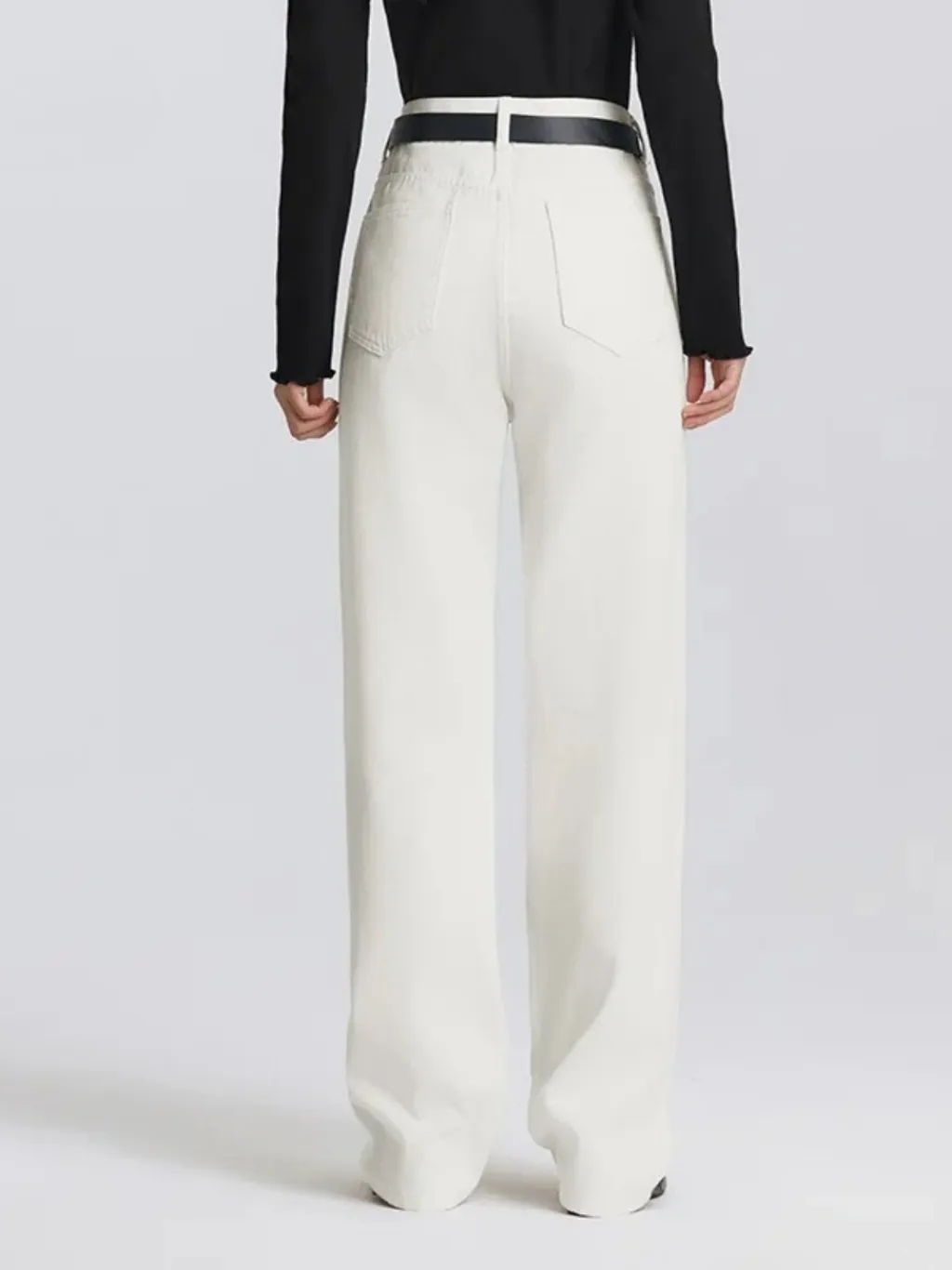 Women's White High-Waisted Regular Fit Jeans — endless ways to style it