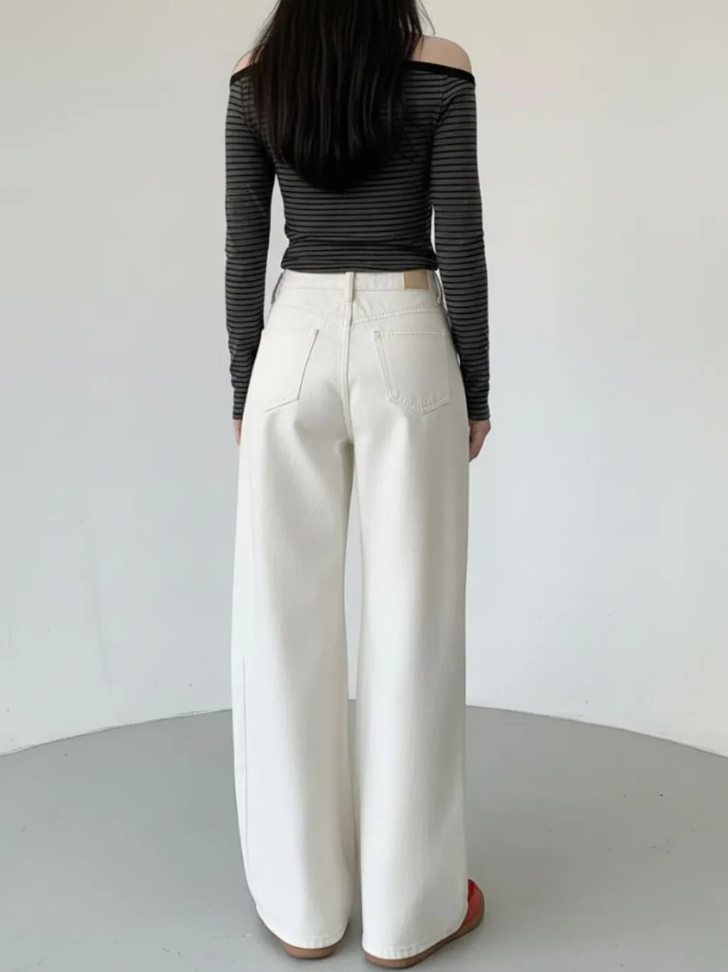 Women's White High-Waisted Wide-Leg Jeans — quality denim, made to last